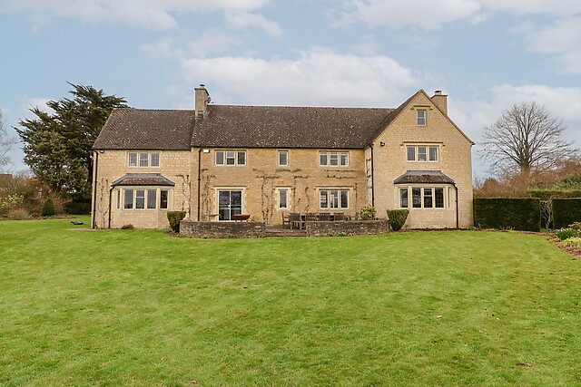 Group cottage near Chipping Norton in the Cotswolds