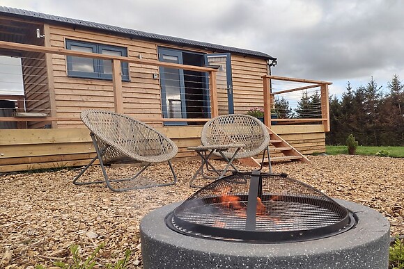 Fir Tree Shepherd's Hut