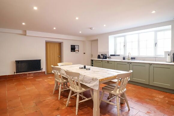 Preesgweene Farmhouse