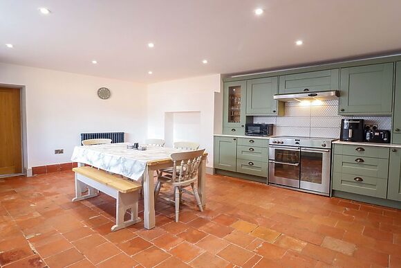 Preesgweene Farmhouse