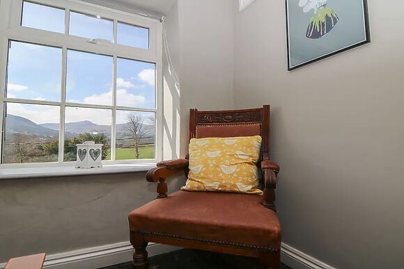 Cantref House Top Floor