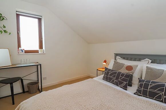Priory Barn Apartment