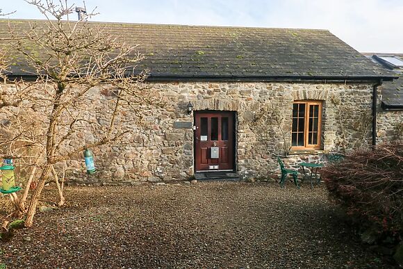 8 Rogeston Cottages