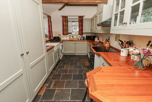 3 Christon Bank Mews