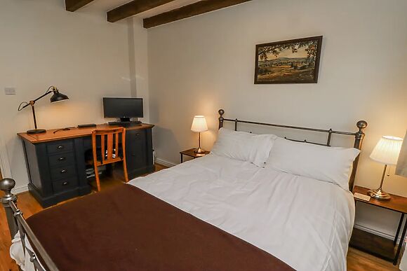 3 Christon Bank Mews