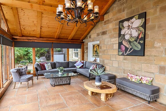 Crossbutts Farmhouse