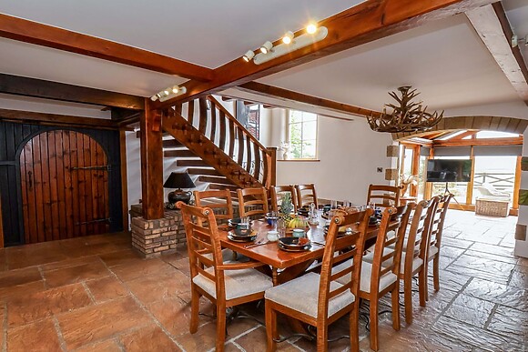 Crossbutts Farmhouse