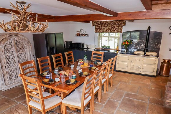 Crossbutts Farmhouse