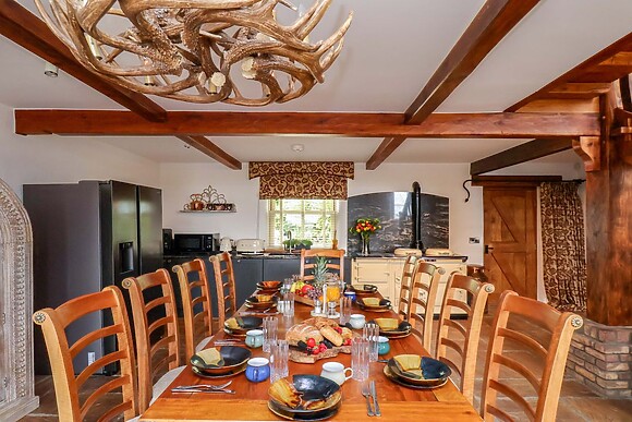 Crossbutts Farmhouse