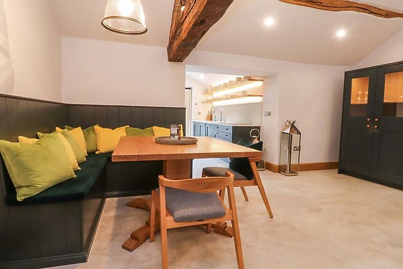 Welly Bob Cottage
