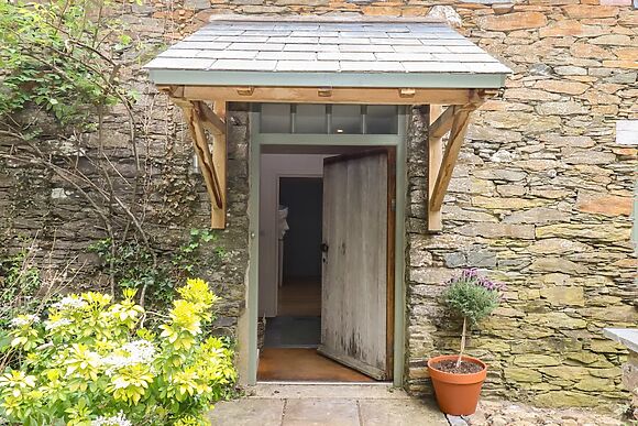 Lower Velwell Barn