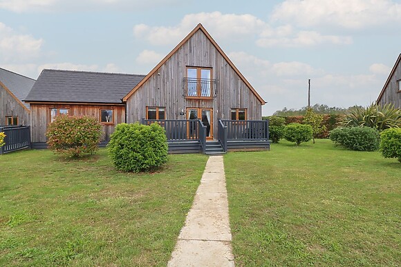 James Ville Marina Lodge 9
