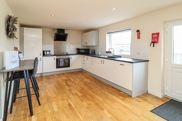 James Ville Marina Lodge 14