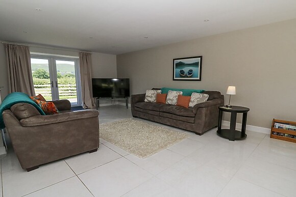 Little Penrhosgoch Barn