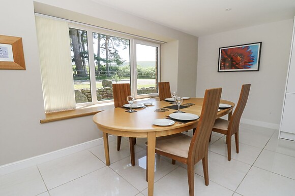 Little Penrhosgoch Barn