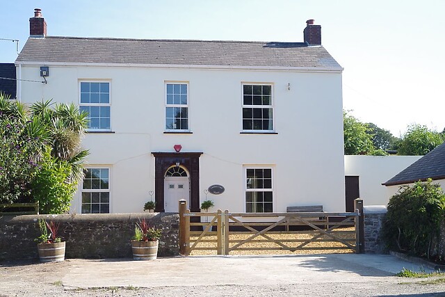 Littleham Court Manor