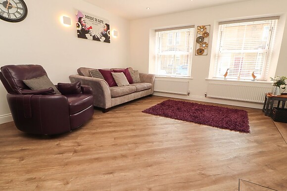 Lakes View Apartment 1