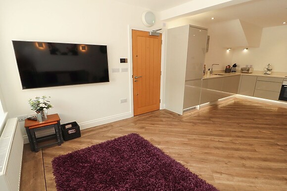 Lakes View Apartment 1