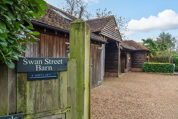 Beautiful Barn Stay