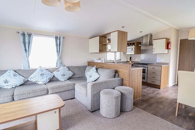 Sea Breeze C38 Dyffryn Seaside Estate