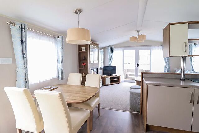Sea Breeze C38 Dyffryn Seaside Estate
