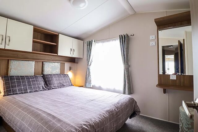 Sea Breeze C38 Dyffryn Seaside Estate