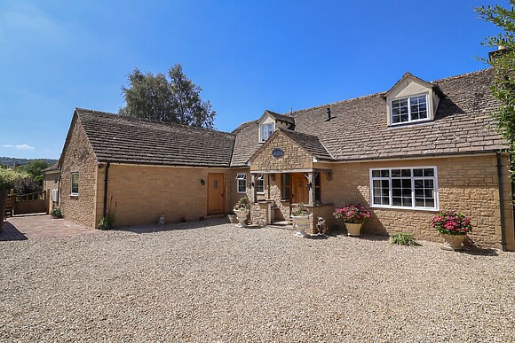 Leafield Cottage