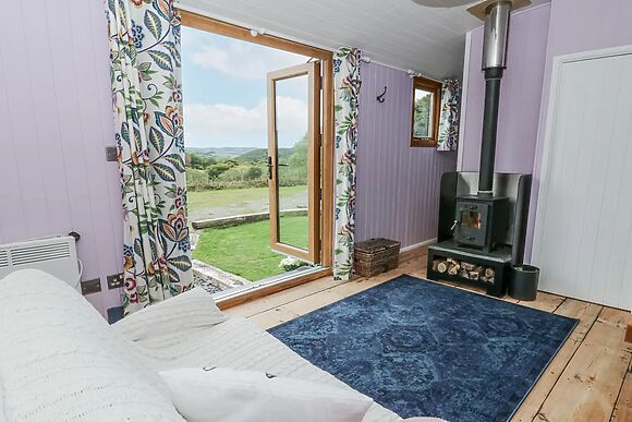 Brondel Luxury Shepherd's Hut