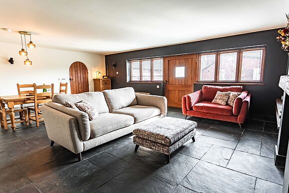 New House Barn