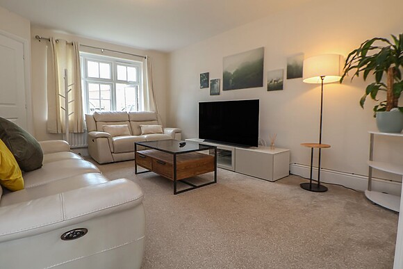 29 Ernest Dawes Avenue