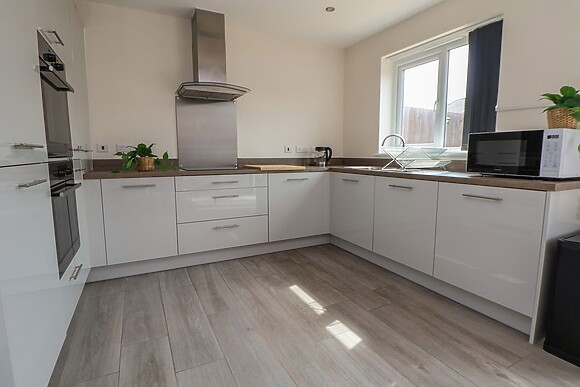 29 Ernest Dawes Avenue