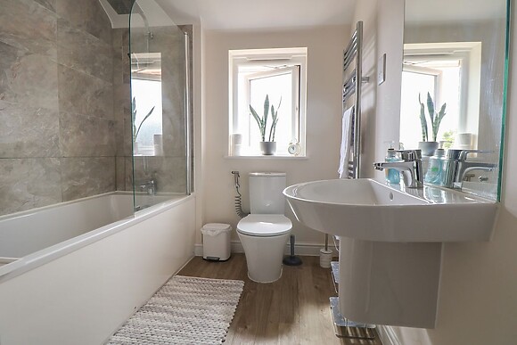 29 Ernest Dawes Avenue