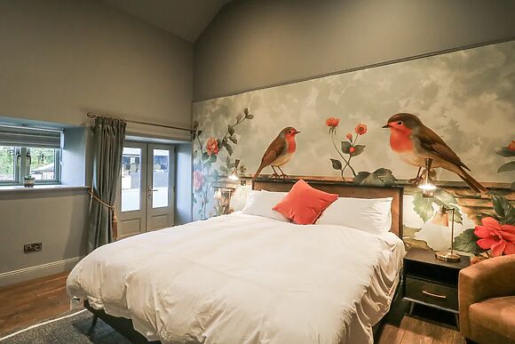 Robins Rest At The Lodge