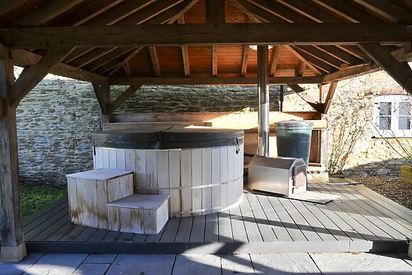 Ash House