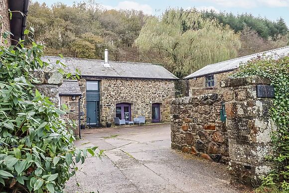 Clifford Lodge Barn