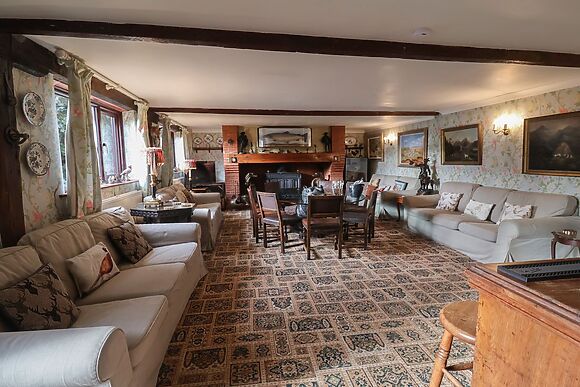 Winston Lodge