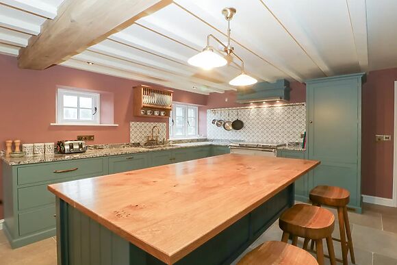 Velindra Farm Cottage