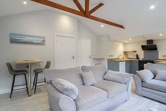 Lodge At Nadur