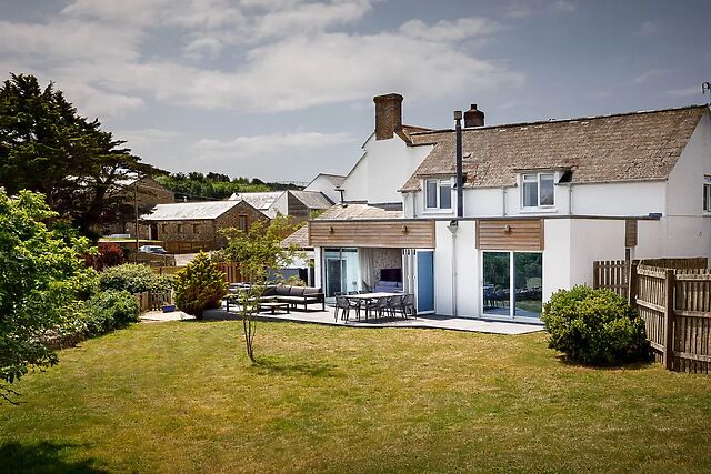 Whalesborough Cottage Spa