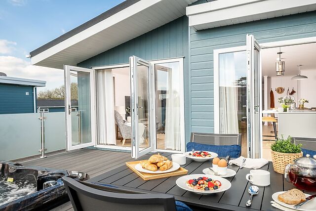 Sennen 3 Spa (Pet)