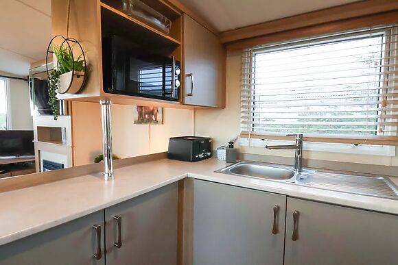 Swift Cabin