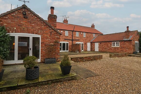 Champagne Cottage