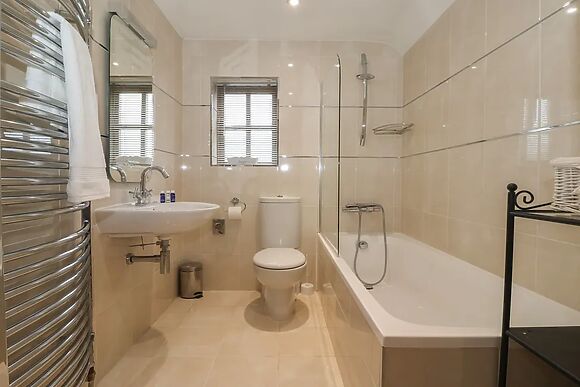 Champagne Cottage