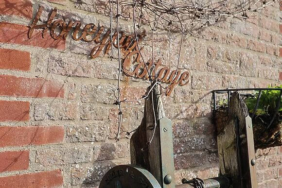 Honeypot Cottage