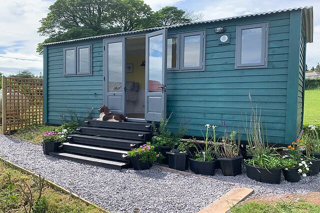 Bluebell Shepherd’s Hut