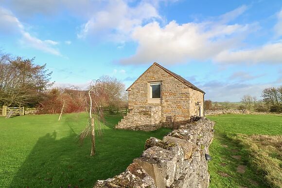 Little Barn