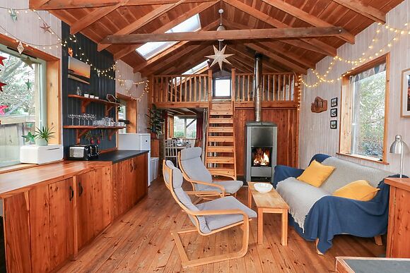 Cosy Eco Cabin