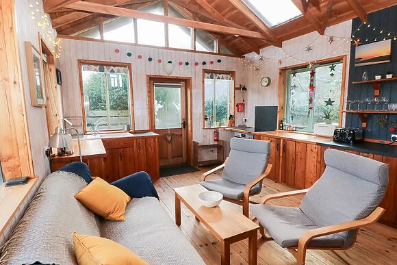 Cosy Eco Cabin