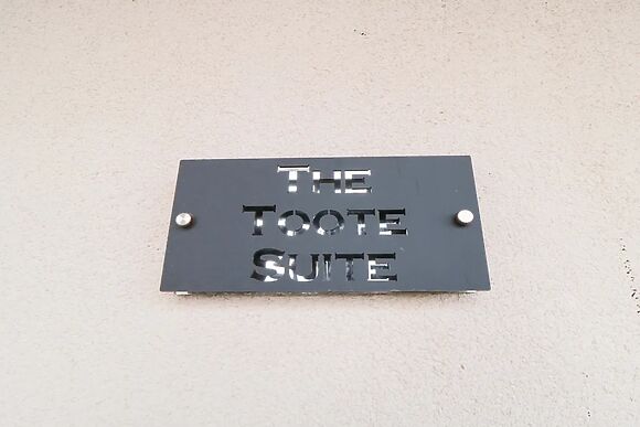 Toote Suite
