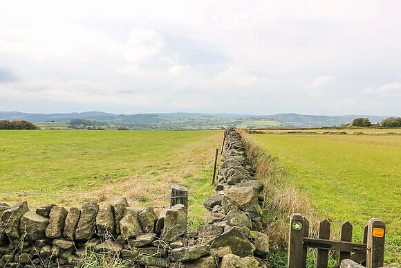 Riber View Barn